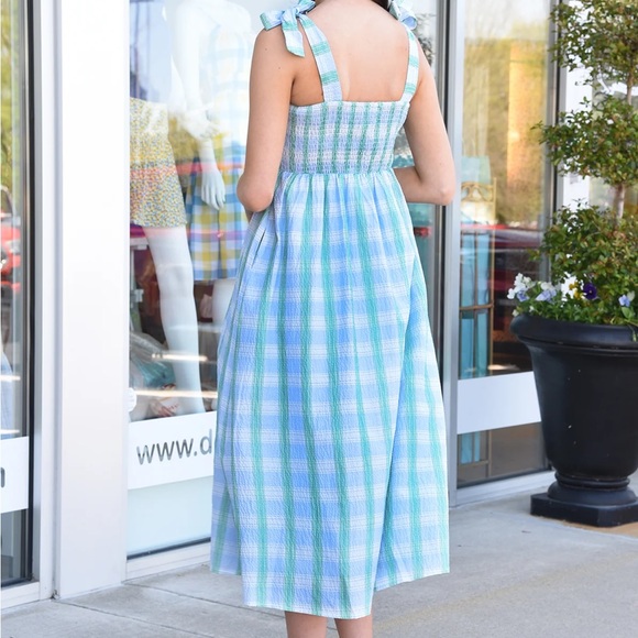 NWT THML Check Smocked Midi Dress size medium lt blue and green - Picture 4 of 15